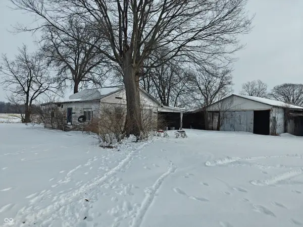 696 E 600 S, Shelbyville, IN 46176