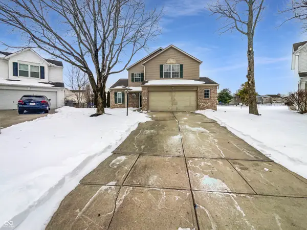 3211 Waterloo Circle, Indianapolis, IN 46268