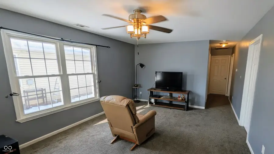 720 E Walnut Street, Martinsville, IN 46151 - Image #2