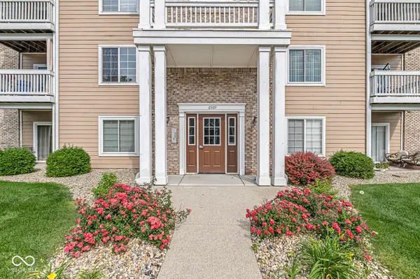 6509 Emerald Hill Court #102, Indianapolis, IN 46237