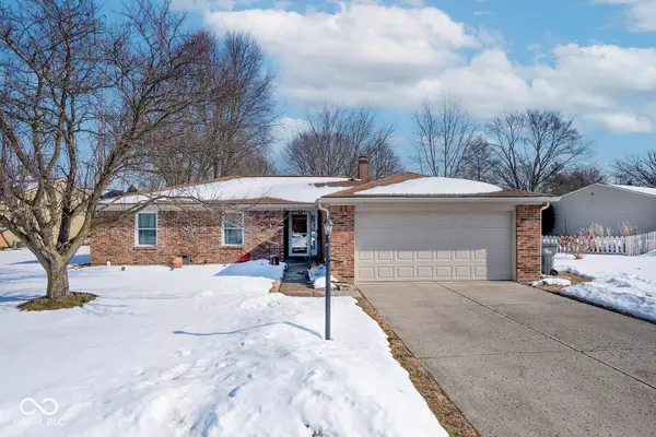 8313 Castle Ridge Lane, Indianapolis, IN 46256