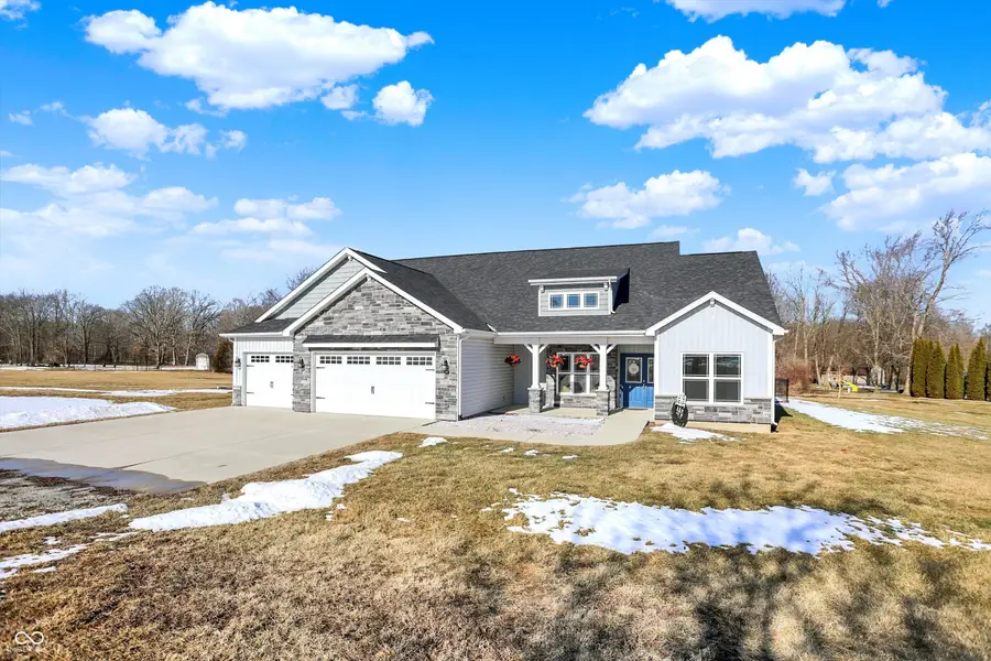 1158 N Deer Meadows Road, Delphi, IN 46923 - #3