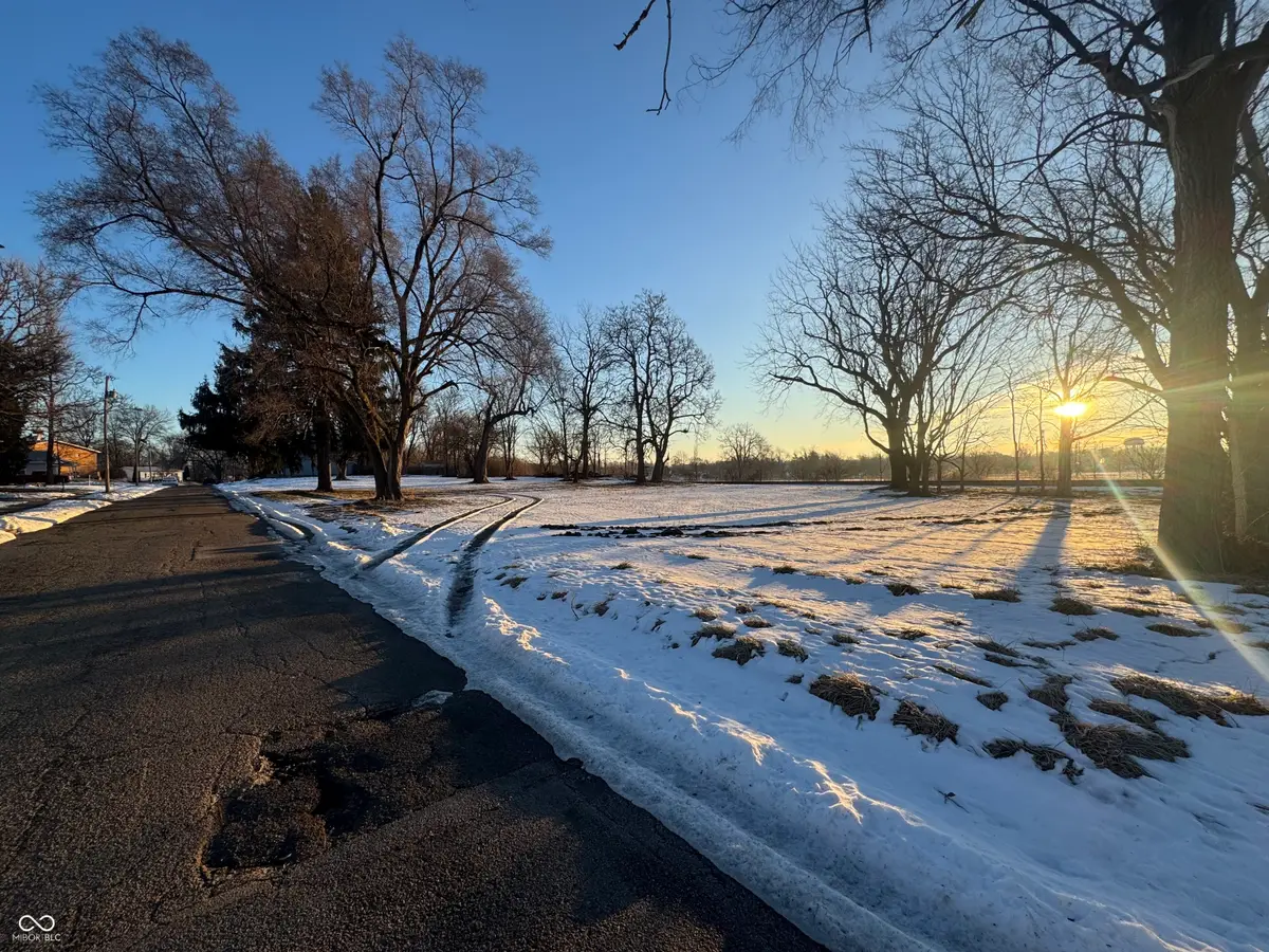 00 Park Avenue, Anderson, IN 46016 - #1