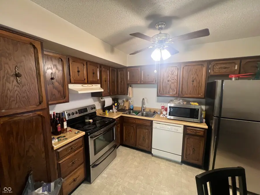 7644 Vintage Circle, Lawrence, IN 46226 - #2