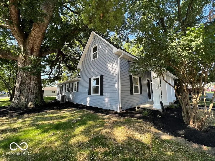 307 E Wall Street, Advance, IN 46102 - #3