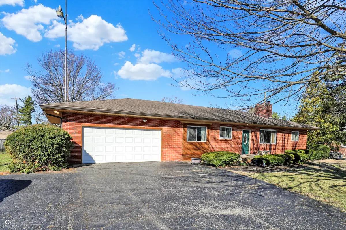3811 S Main Street, Henry, IN 47362 - #1