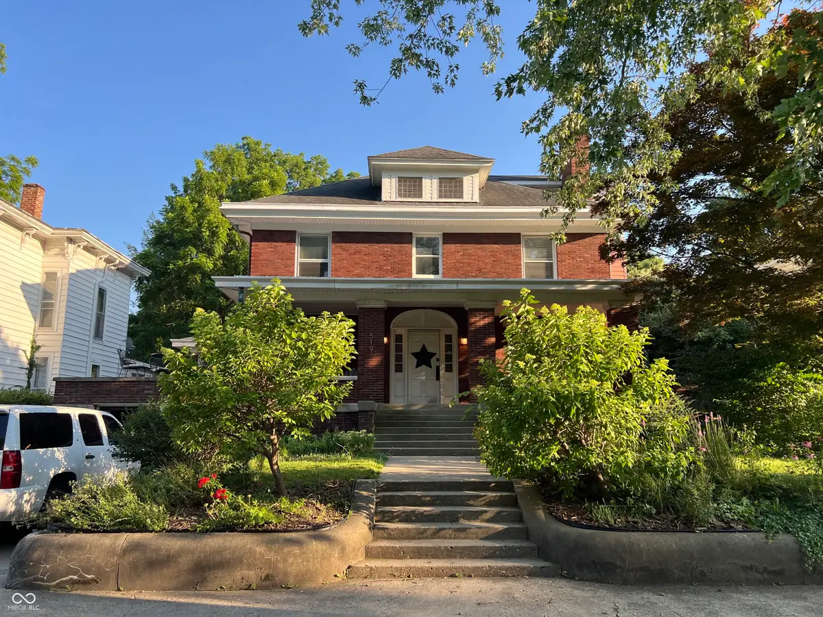 519 E Wabash Avenue, Crawfordsville, IN 47933 - #1
