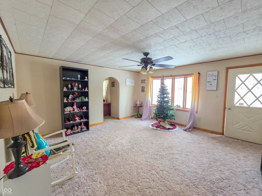 306 W Hubert Street, Oaktown, IN 47561 - #3