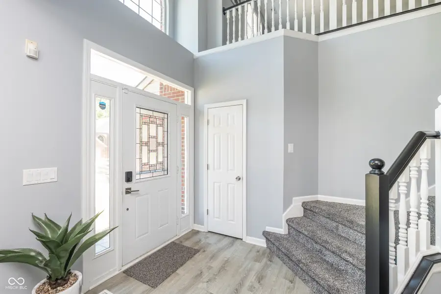 1402 Topp Creek Drive, Indianapolis, IN 46214 - #2