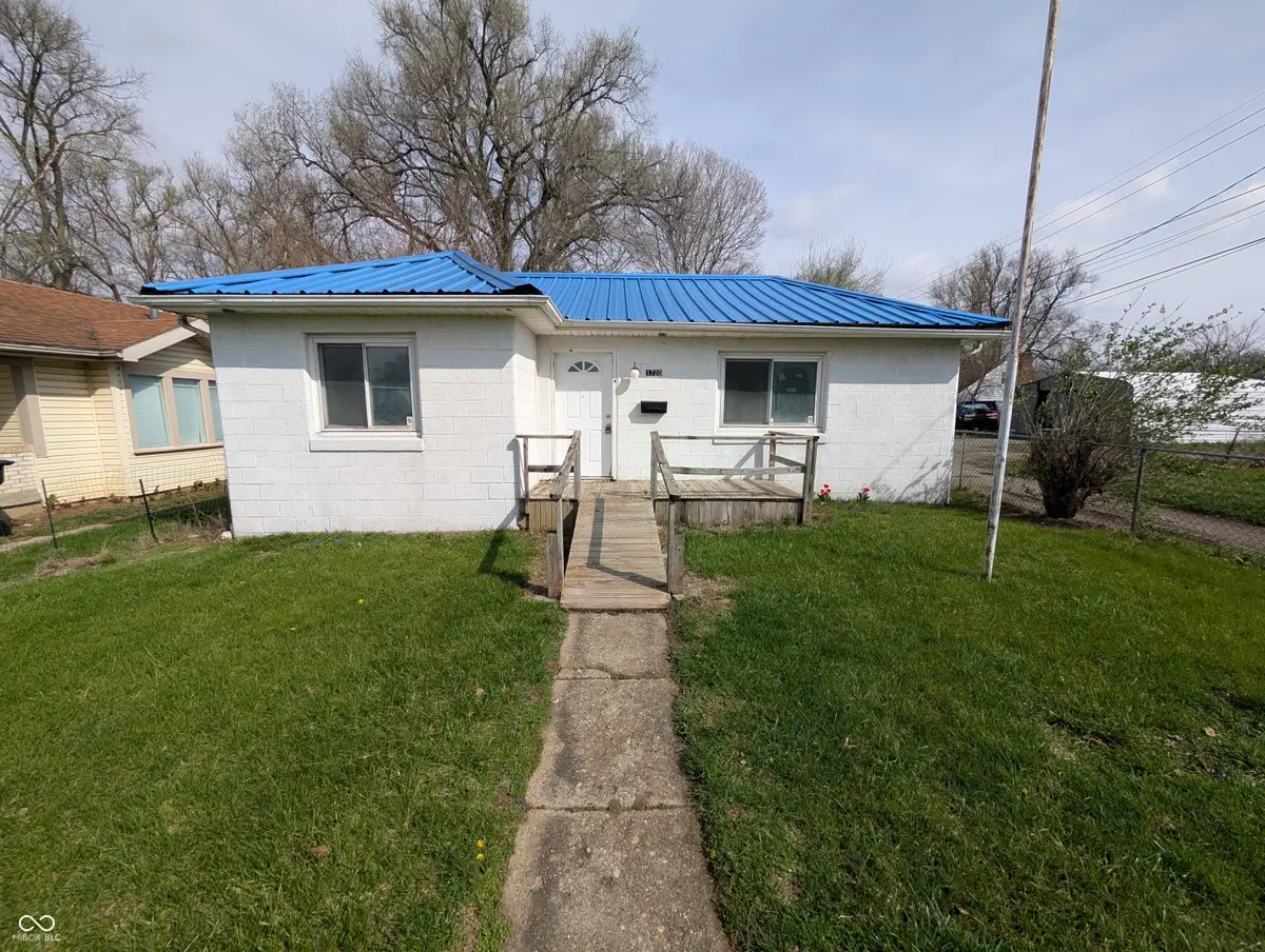 1720 W 24th Street, Anderson, IN 46016 - #1
