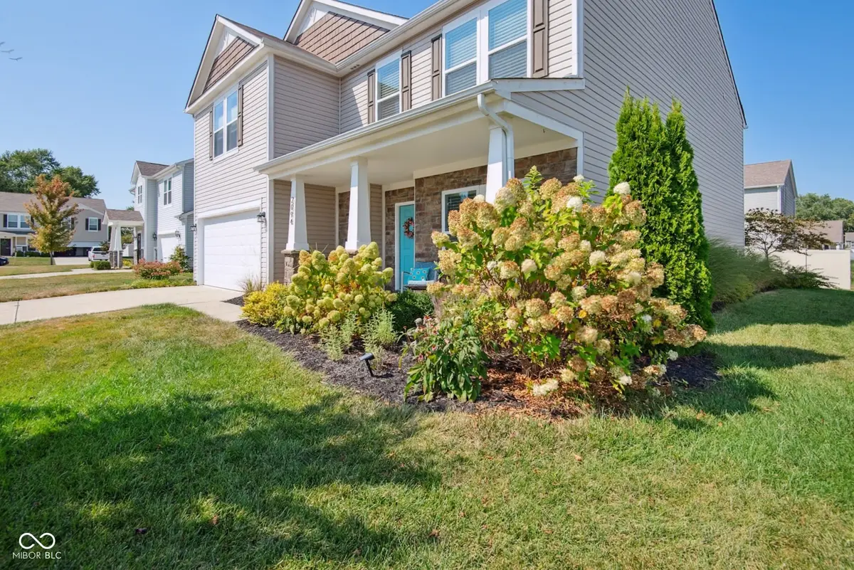 2094 Buckthorn Drive, Columbus, IN 47201 - #1