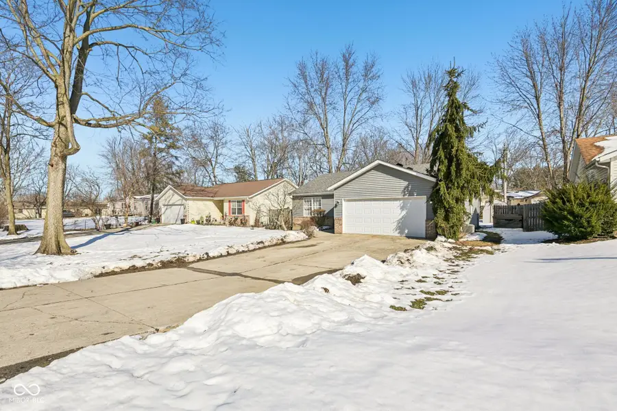 621 N Manifold Street, Ingalls, IN 46048 - #2