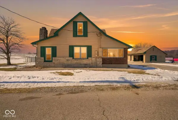 8527 S 500 W, Edinburgh, IN 46124