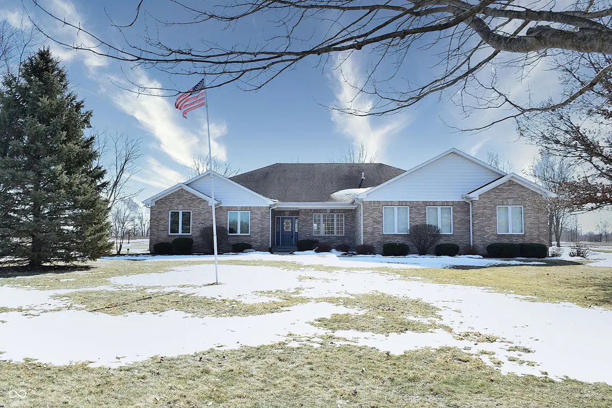 627 E 214th Street, Sheridan, IN 46069 - #1