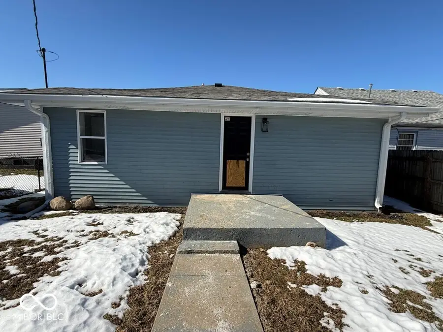 39 N 18th Avenue, Beech Grove, IN 46107 - #2