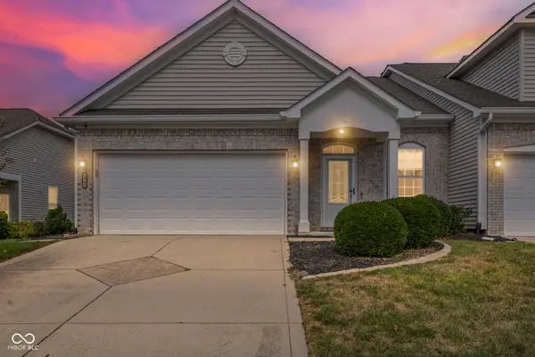 3962 Kristi Way, Greenwood, IN 46142