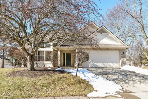 8693 Buffett Parkway, Fishers, IN 46038