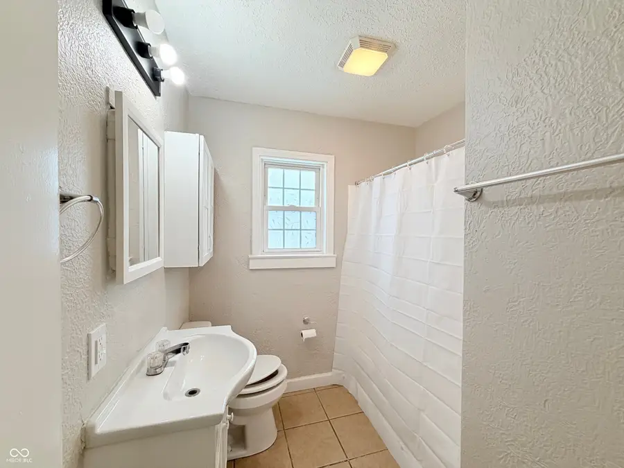 1925 N Linwood Avenue, Indianapolis, IN 46218 - #3