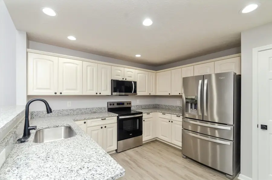 12140 Black Hills Drive, Fishers, IN 46038 - #3