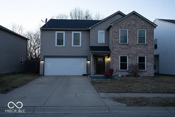 8722 Aylesworth Drive, Camby, IN 46113