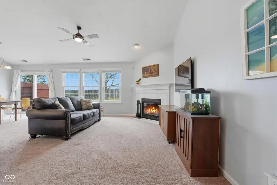 6382 Hillview Circle, Fishers, IN 46038 - #2