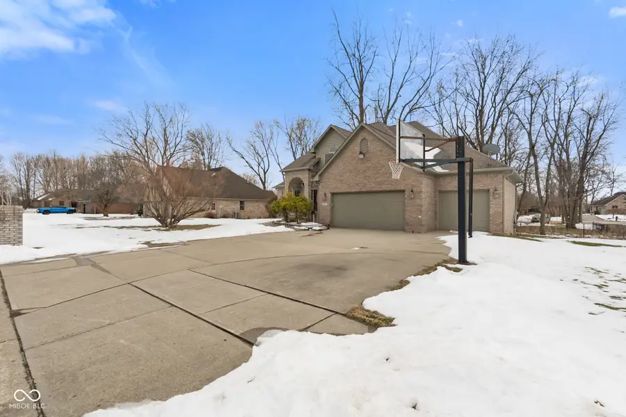 237 Edgewood Court, Pittsboro, IN 46167 - #2