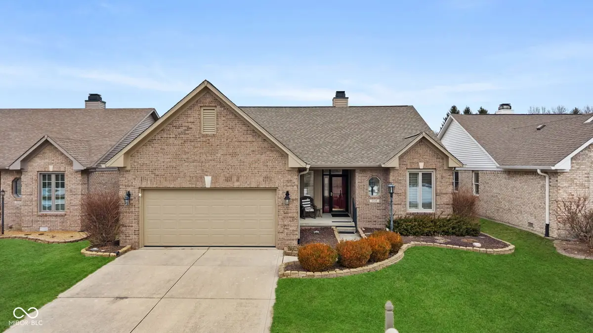 1638 Foxmere Way, Greenwood, IN 46142 - #1