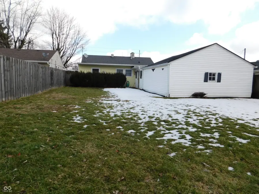 716 S State Street, Greenfield, IN 46140 - #2