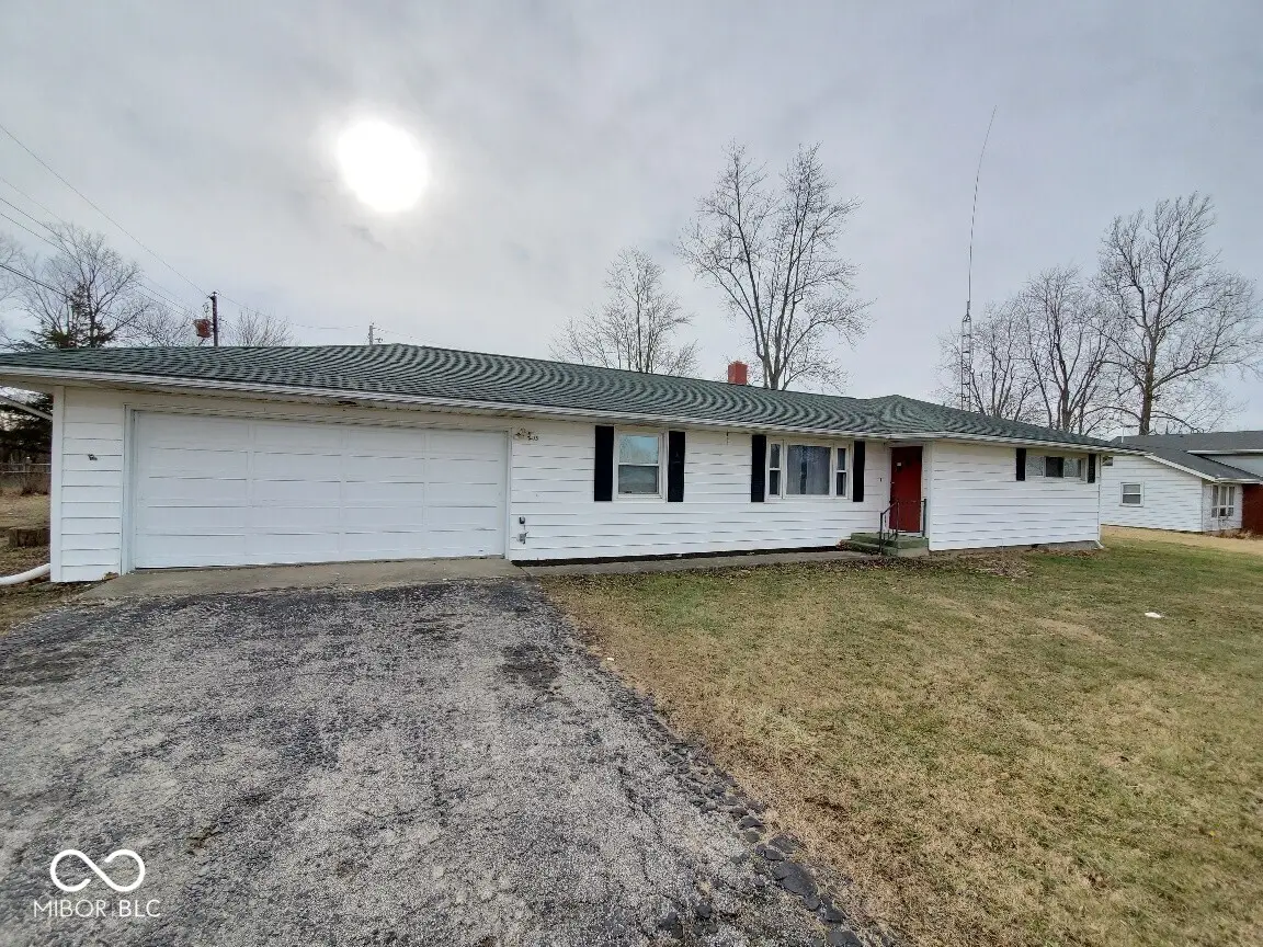 203 W Walnut Street, Farmland, IN 47340 - #1
