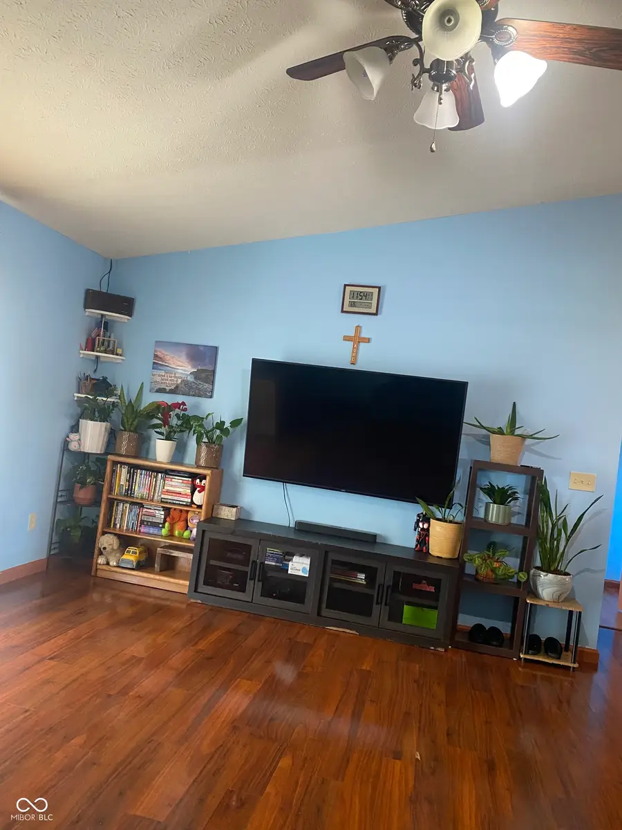 922 Beal Way, Indianapolis, IN 46217 - #2