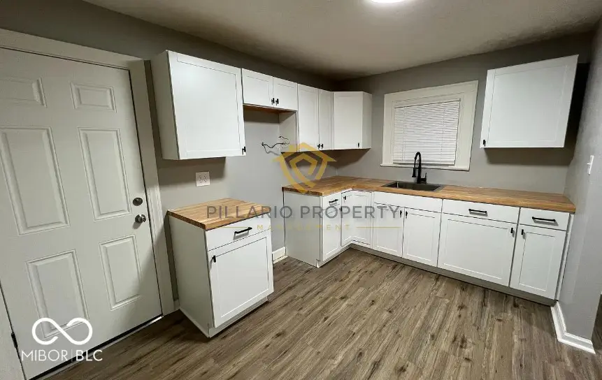 1334 Calhoun Street, Indianapolis, IN 46203 - #3