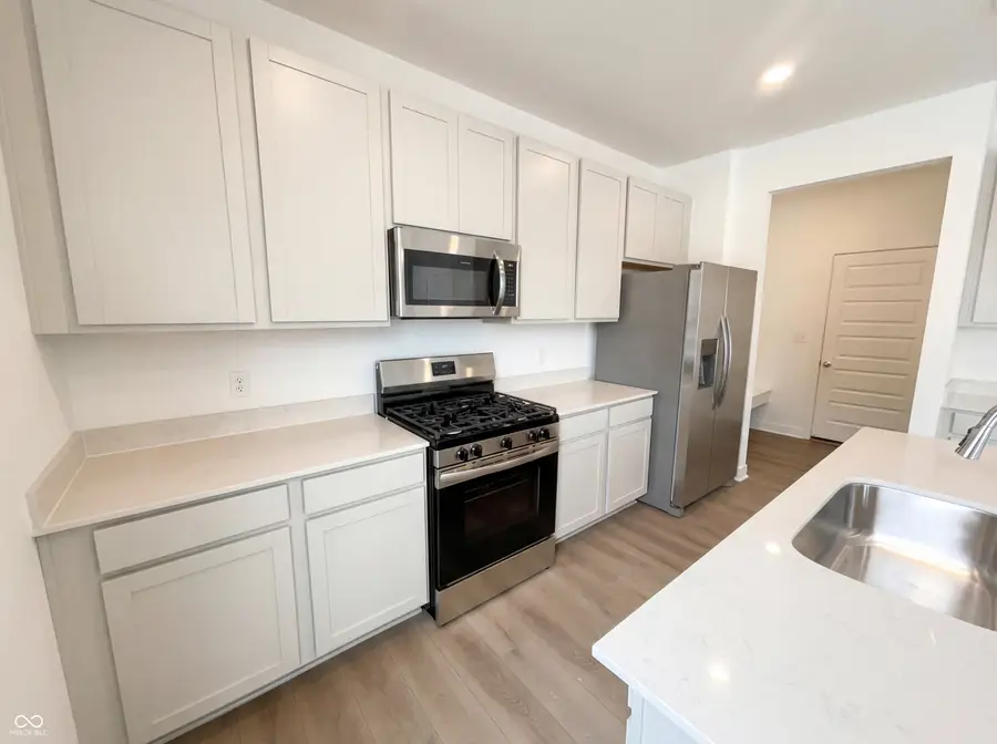 2415 Fir Drive, Greenfield, IN 46140 - #2