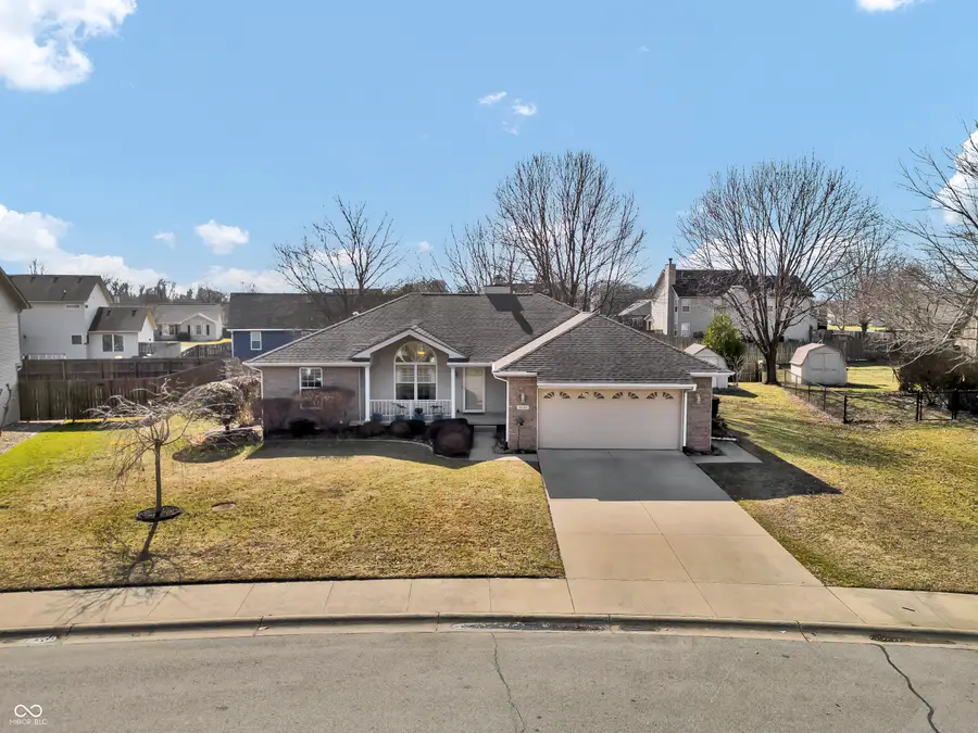 2942 Prairie Stream Way, Columbus, IN 47203 - #2