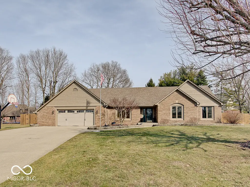 1949 Lake Run Drive, Greenwood, IN 46143 - #1