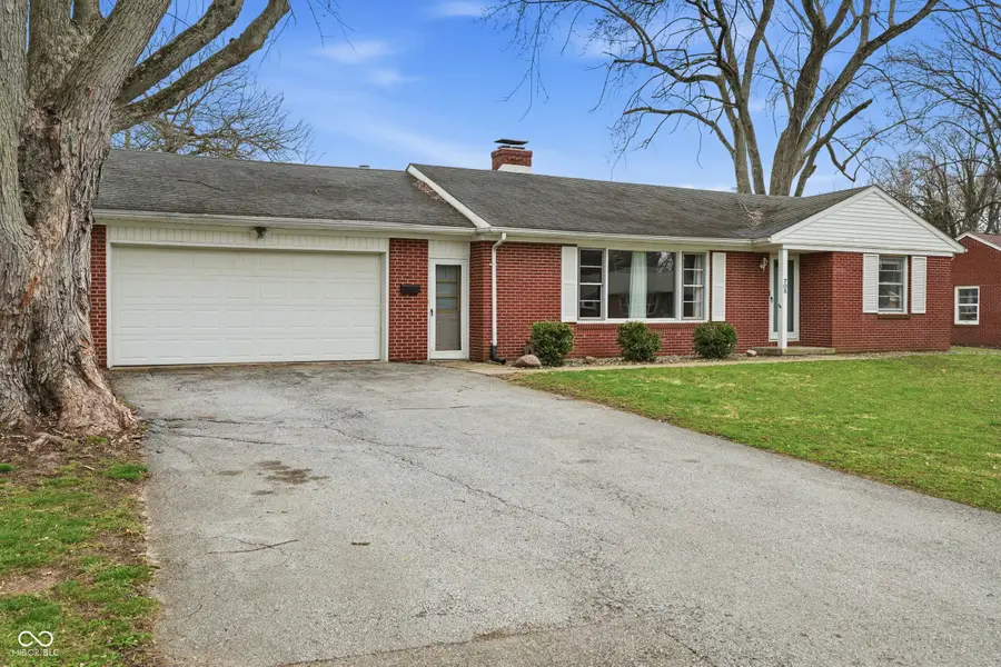 708 Washington Court, Anderson, IN 46011 - #3