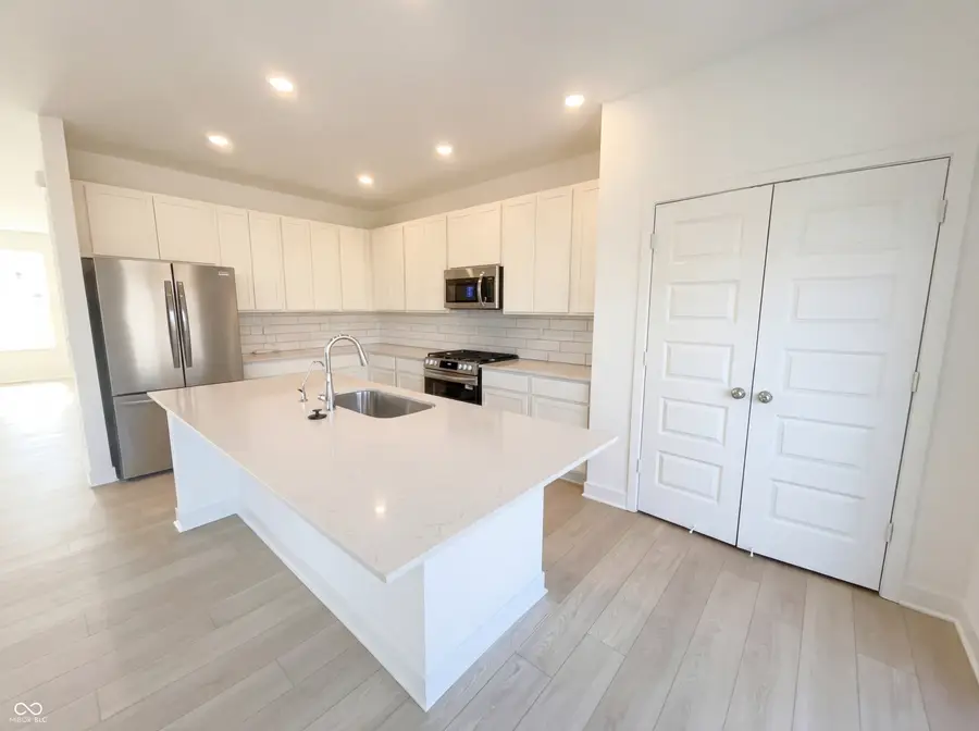 5926 Juna Avenue, Plainfield, IN 46168 - #2