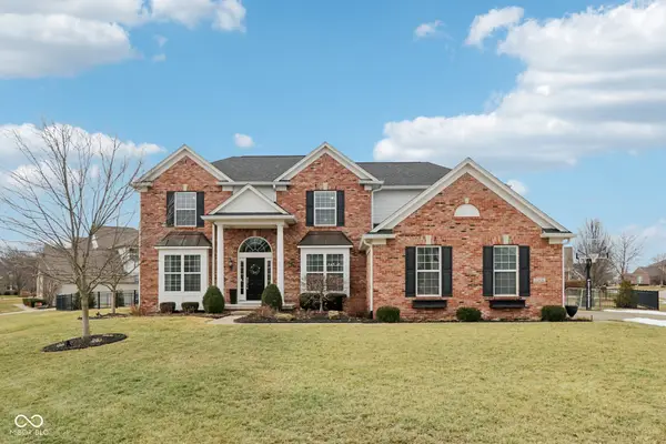 12476 Talon Crest Drive, Fishers, IN 46037