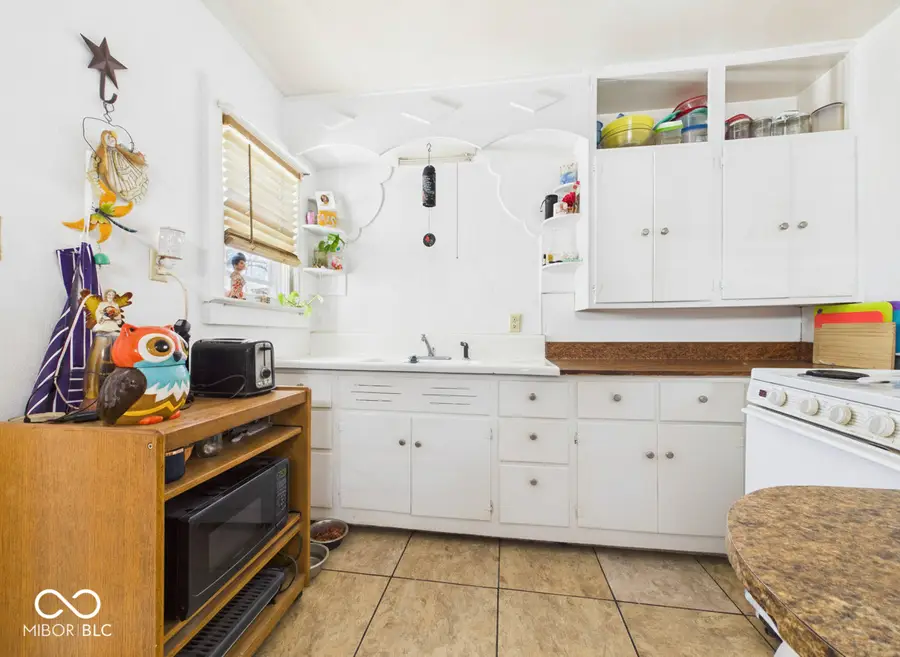 2124 Poplar Street, Anderson, IN 46012 - #2