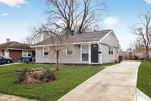 8207 E 50th Street, Indianapolis, IN 46226