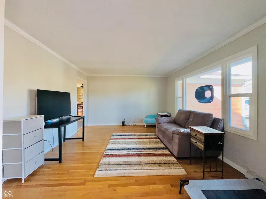 1177 W Curry Road, Greenwood, IN 46143 - #2