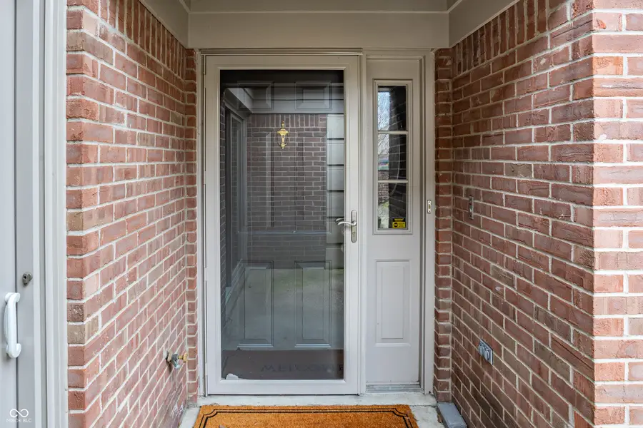 131 Olde Mill Bay, Indianapolis, IN 46260 - #2