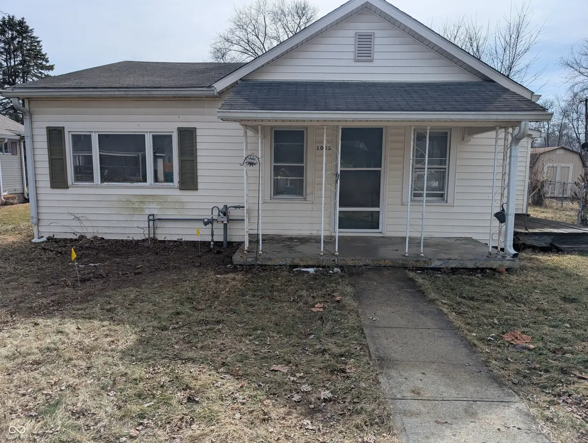 1033 E 3rd Street, Greenfield, IN 46140 - #1