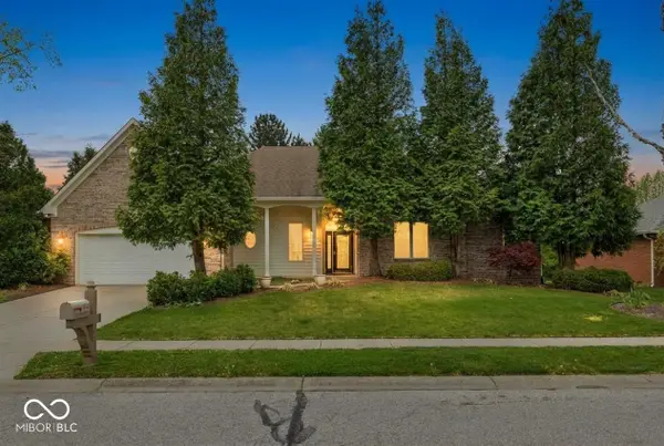 5127 Copperwood Drive, Greenwood, IN 46143