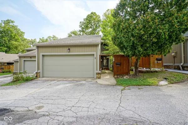 4233 Indian Pipe Trace #4233, Indianapolis, IN 46237