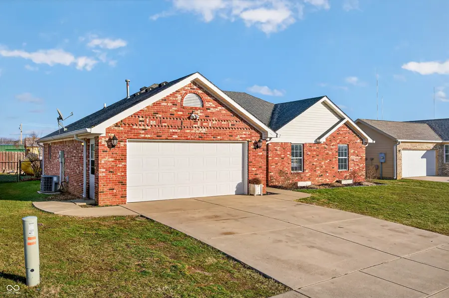 213 Dunn Drive, Trafalgar, IN 46181 - #3