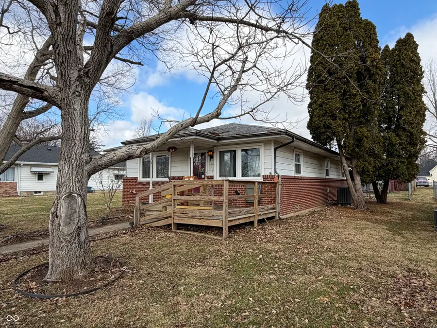 714 Labell Avenue, Shelbyville, IN 46176 - #3