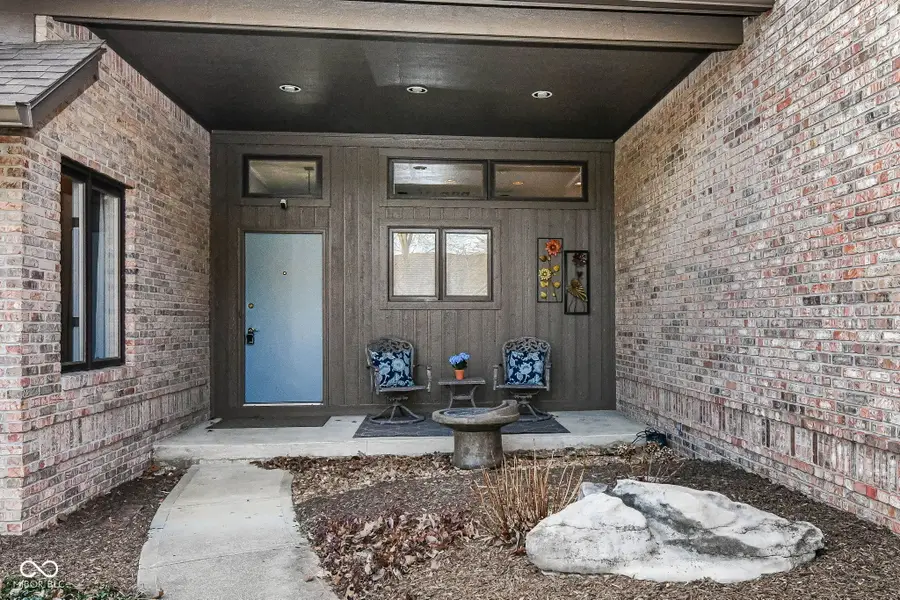 636 Hamlet Drive, Avon, IN 46123 - #3