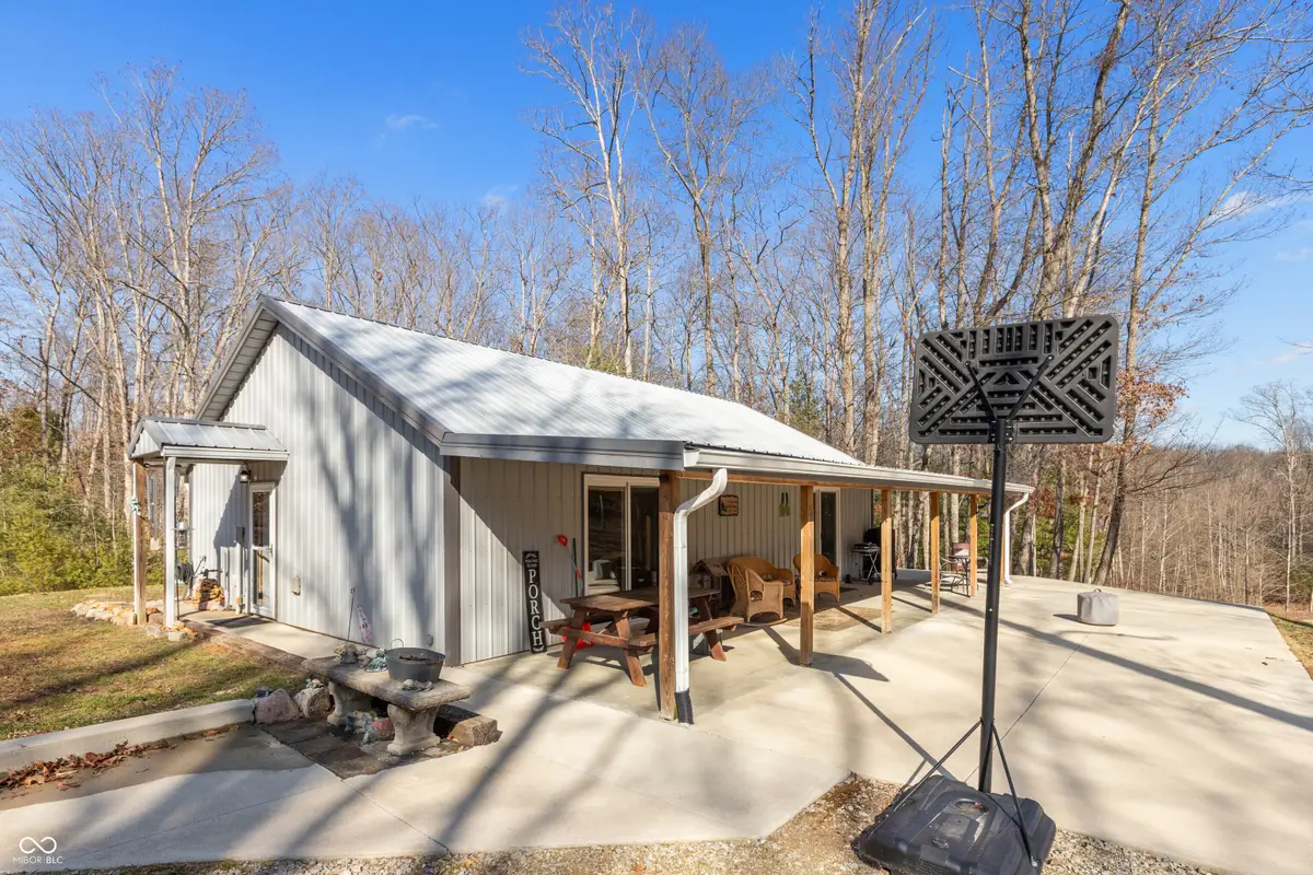 3391 W County Road 1125 N, Seymour, IN 47274 - #1