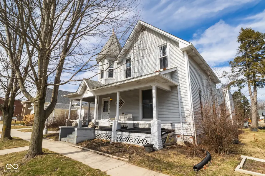 104 E Washington Street, Roachdale, IN 46172 - #2
