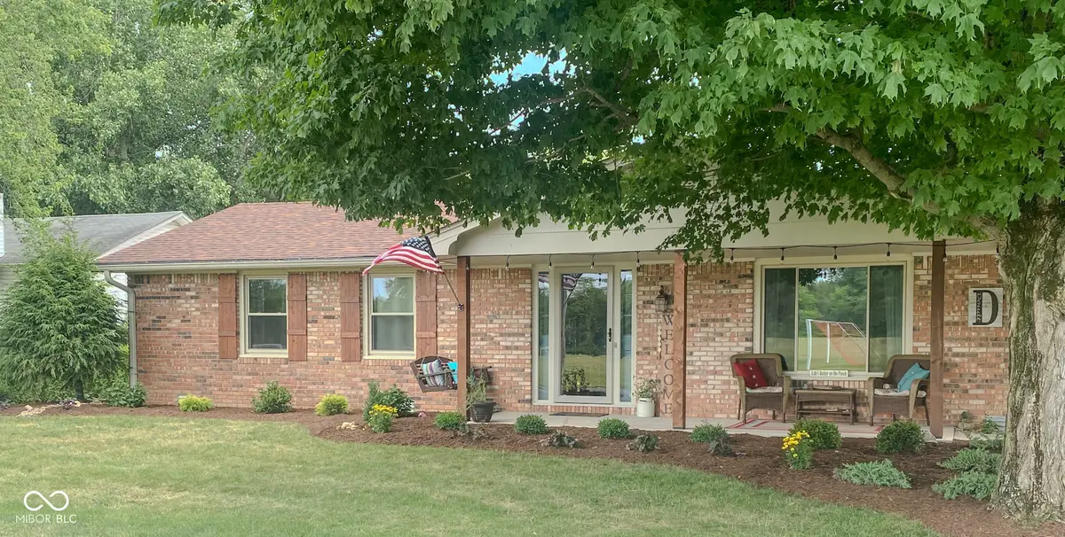 400 E Water Street, Pendleton, IN 46064 - #1